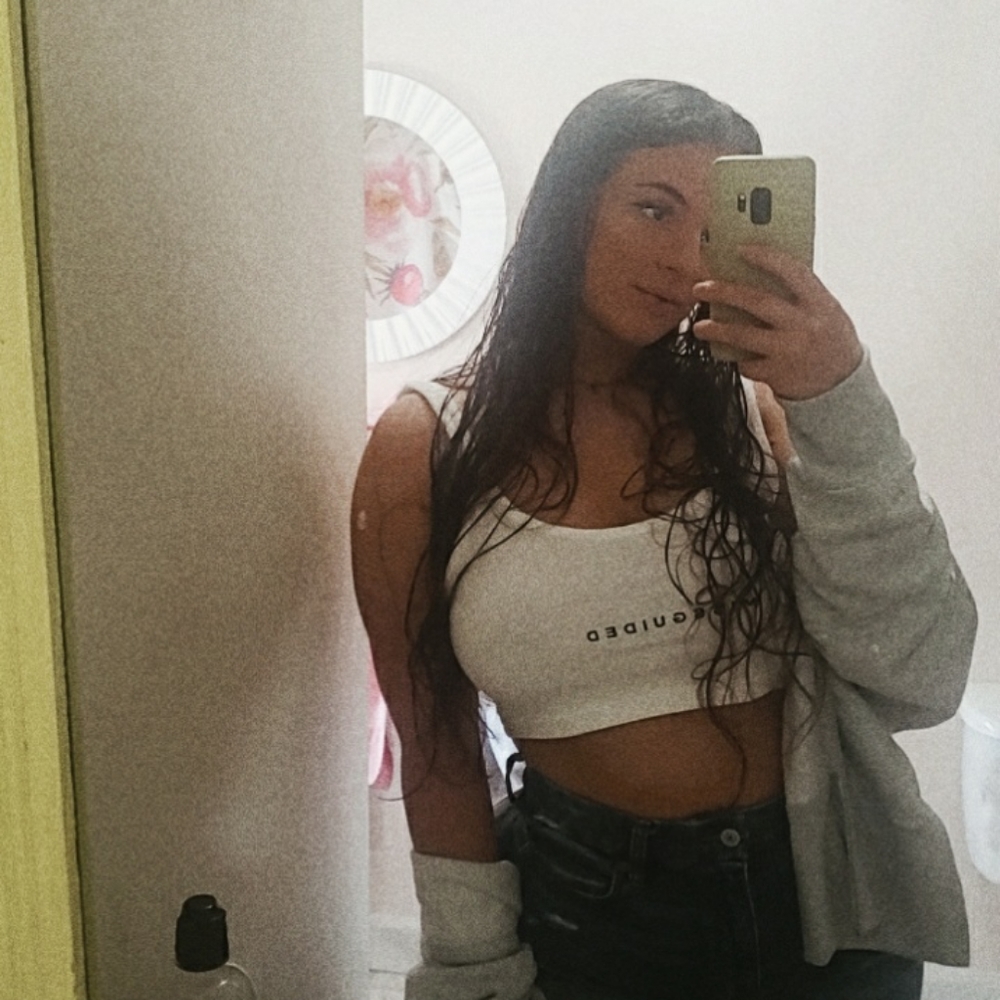 Meet your Posher, Kadi